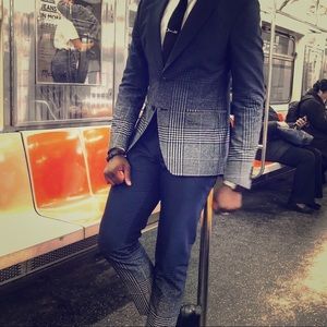 Meet your Posher, Cornelius